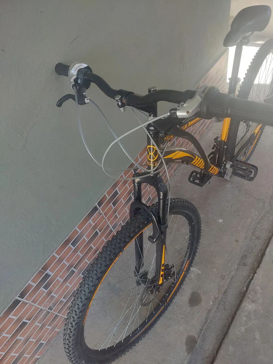 Bicicleta aro 24 semi nova - Foto 2