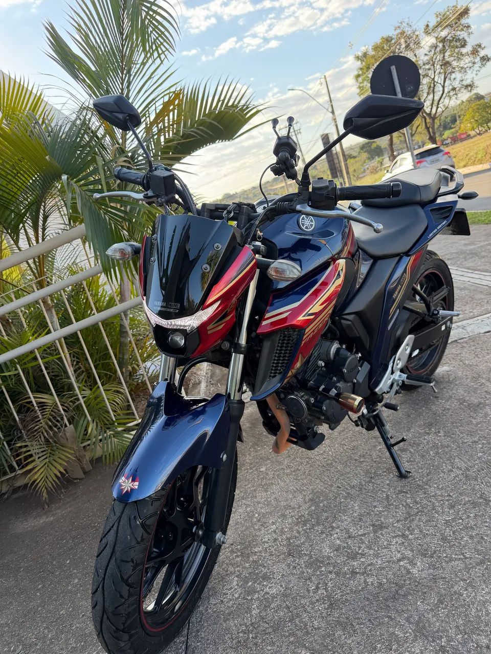 Edição limitada Yamaha Marvel - Foto 4