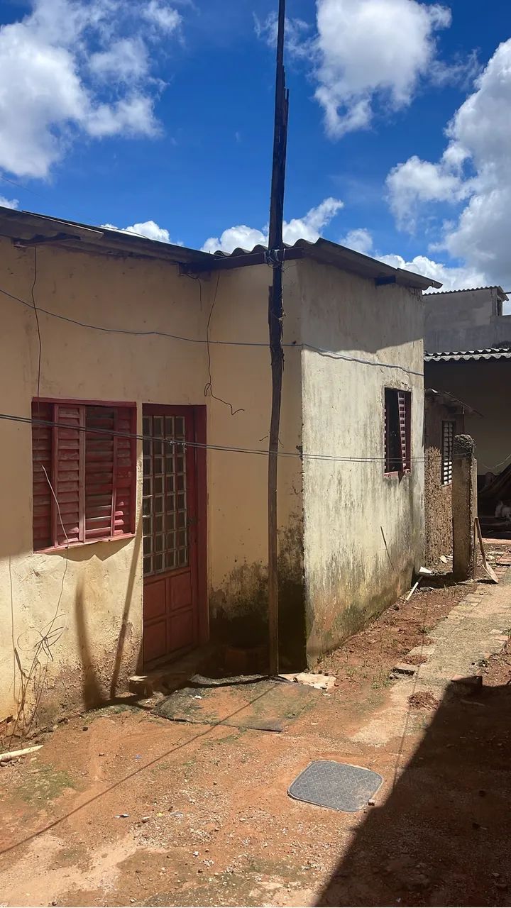 Lote com 3 casas  - Foto 2