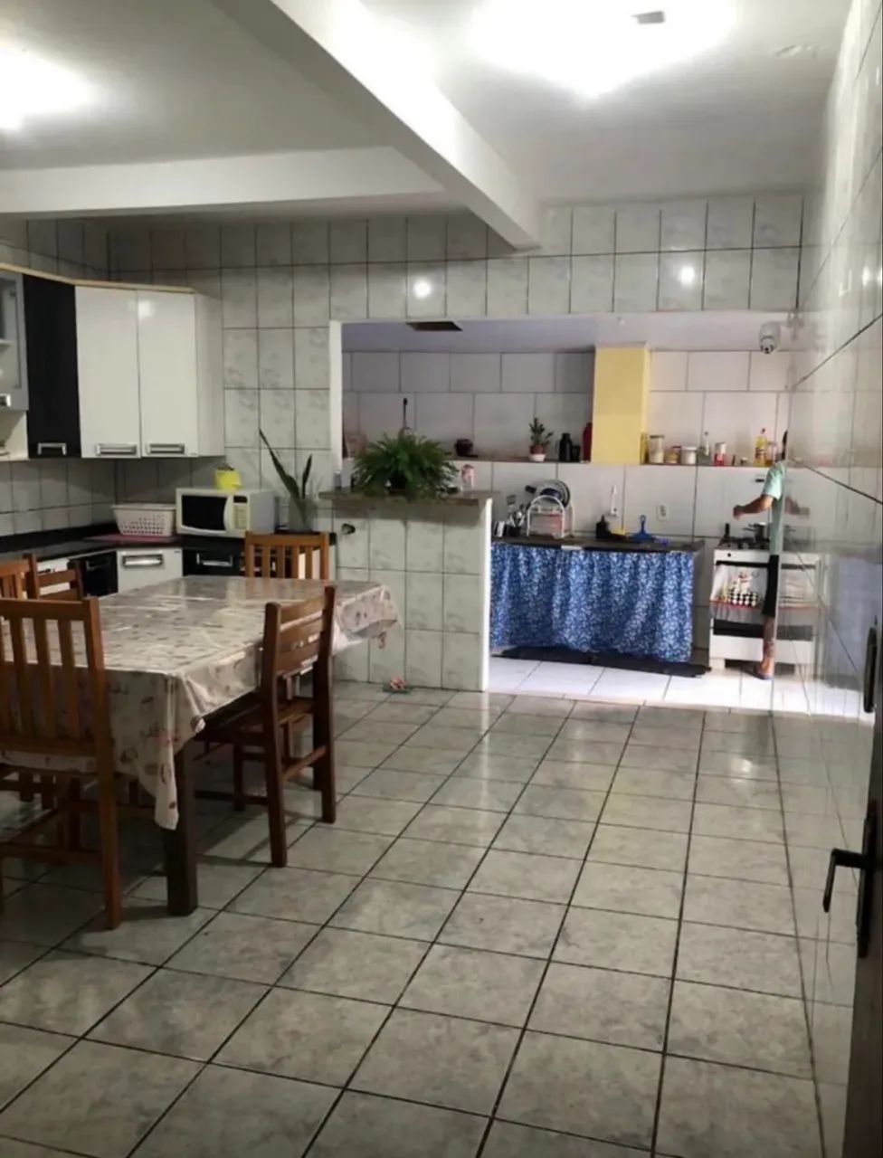 Alugo quarto no centrinho da lagoa da Conceição  - Foto 4
