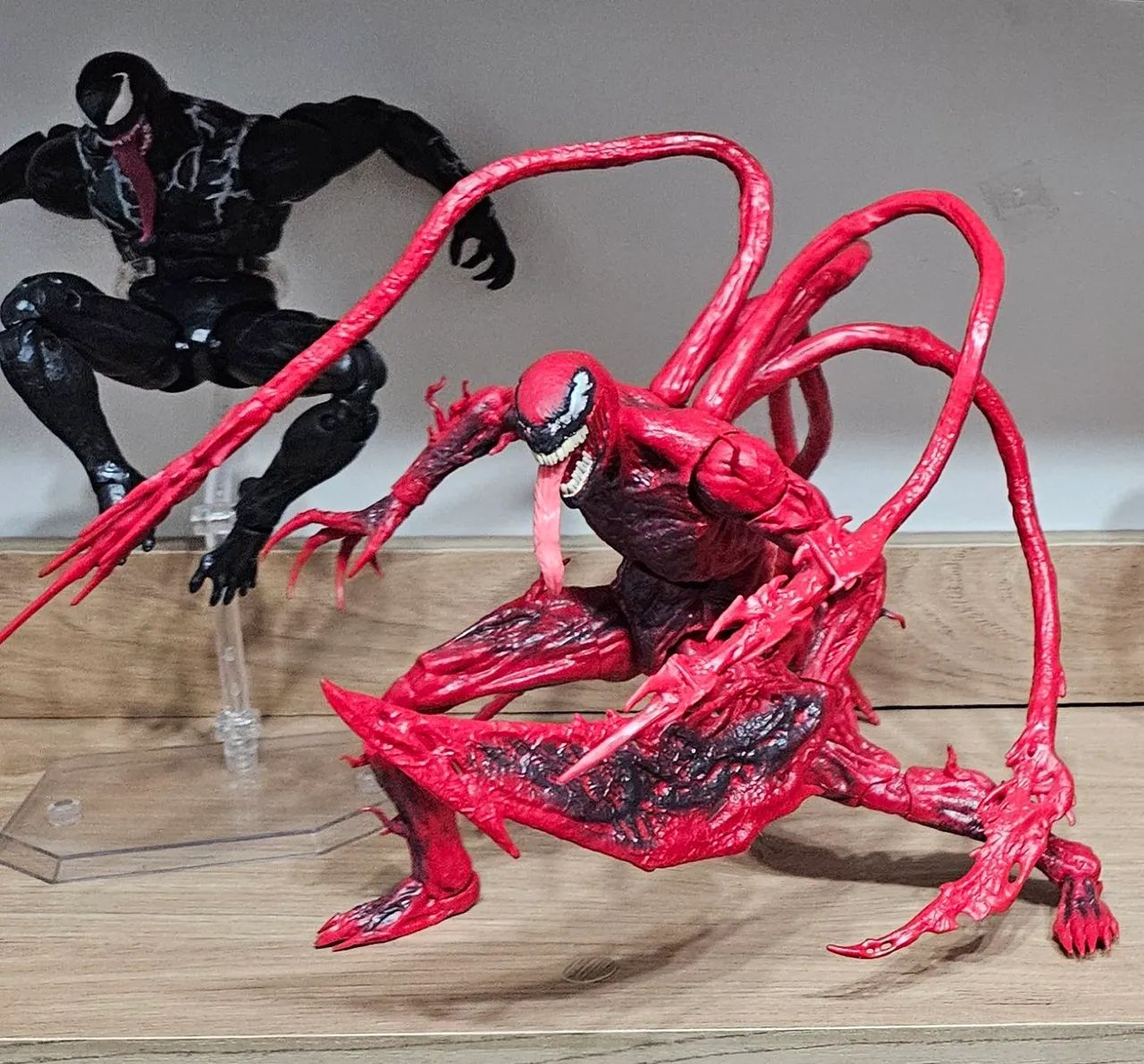Carnificina marvel legends ucm