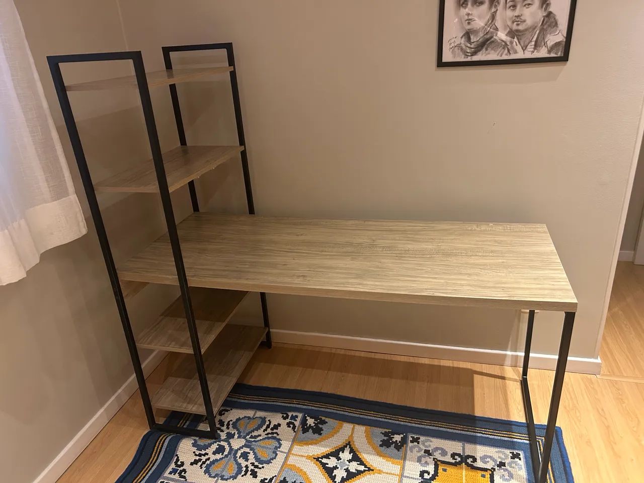 Mesa para escritório com estante - Foto 2