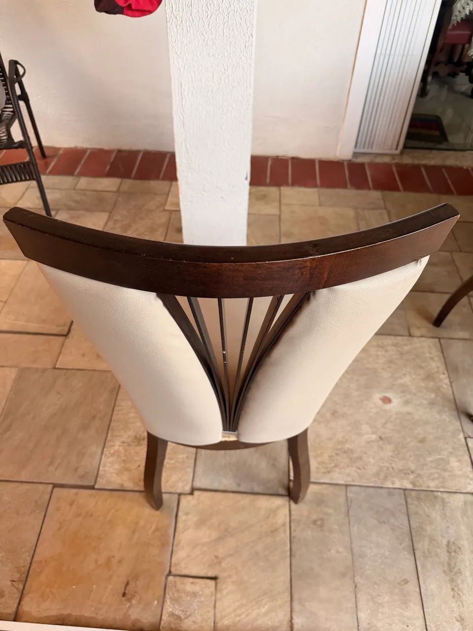 Mesa Jantar 1,40 X 1,40 com 6 cadeiras  - Foto 5