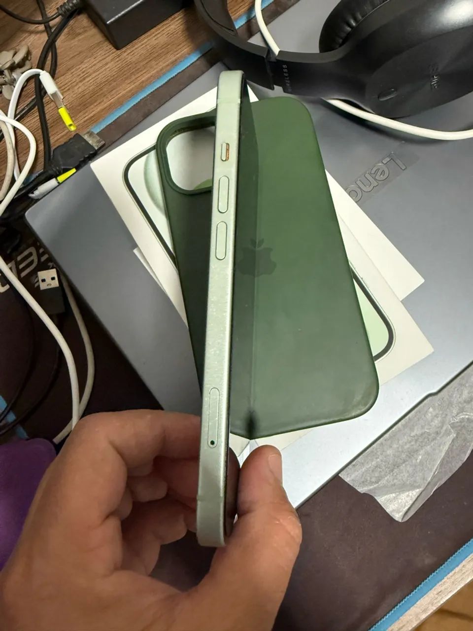 Vendo Iphone 15 - Foto 3