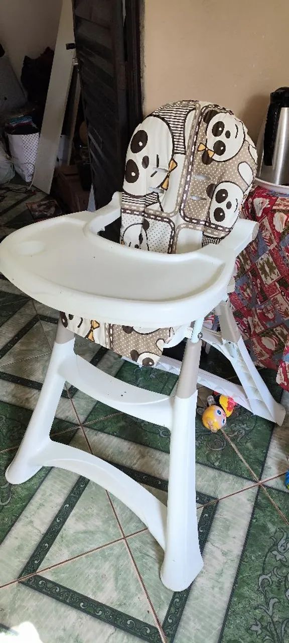 vendo cadeira de alimentação 