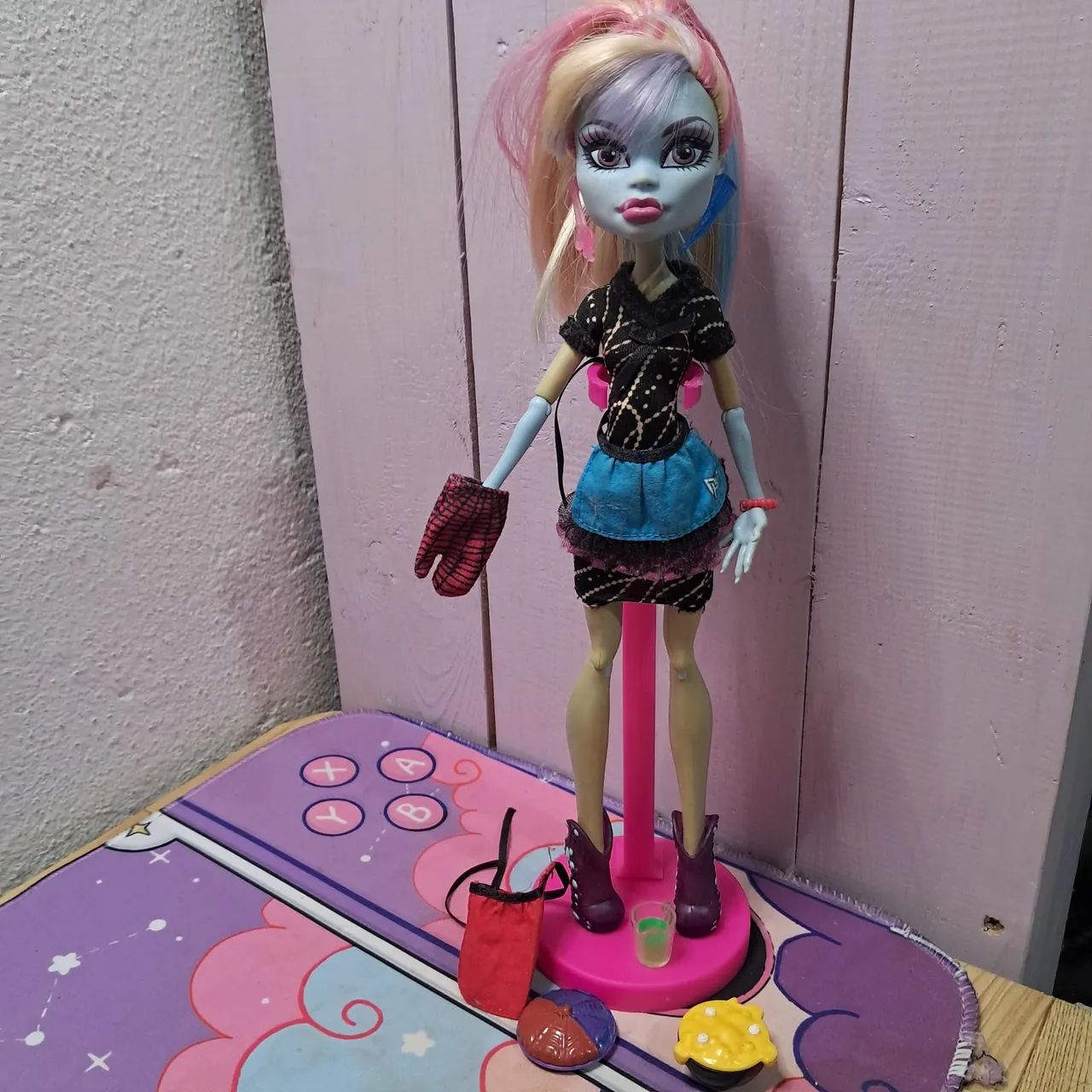 Boneca Abbey home ick MK
