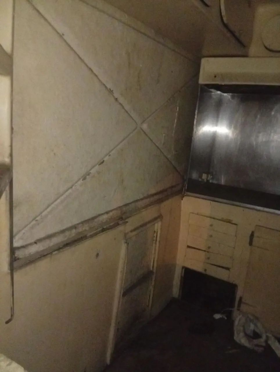 Trailer todo em fibra antiga, resistente  - Foto 4