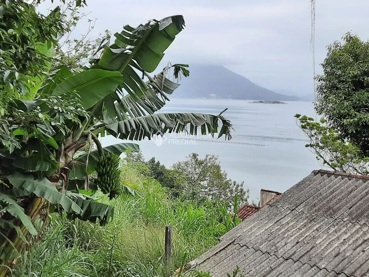 Terreno à venda, de 1500m², Ribeirão da Ilha, FLORIANÓPOLIS - SC