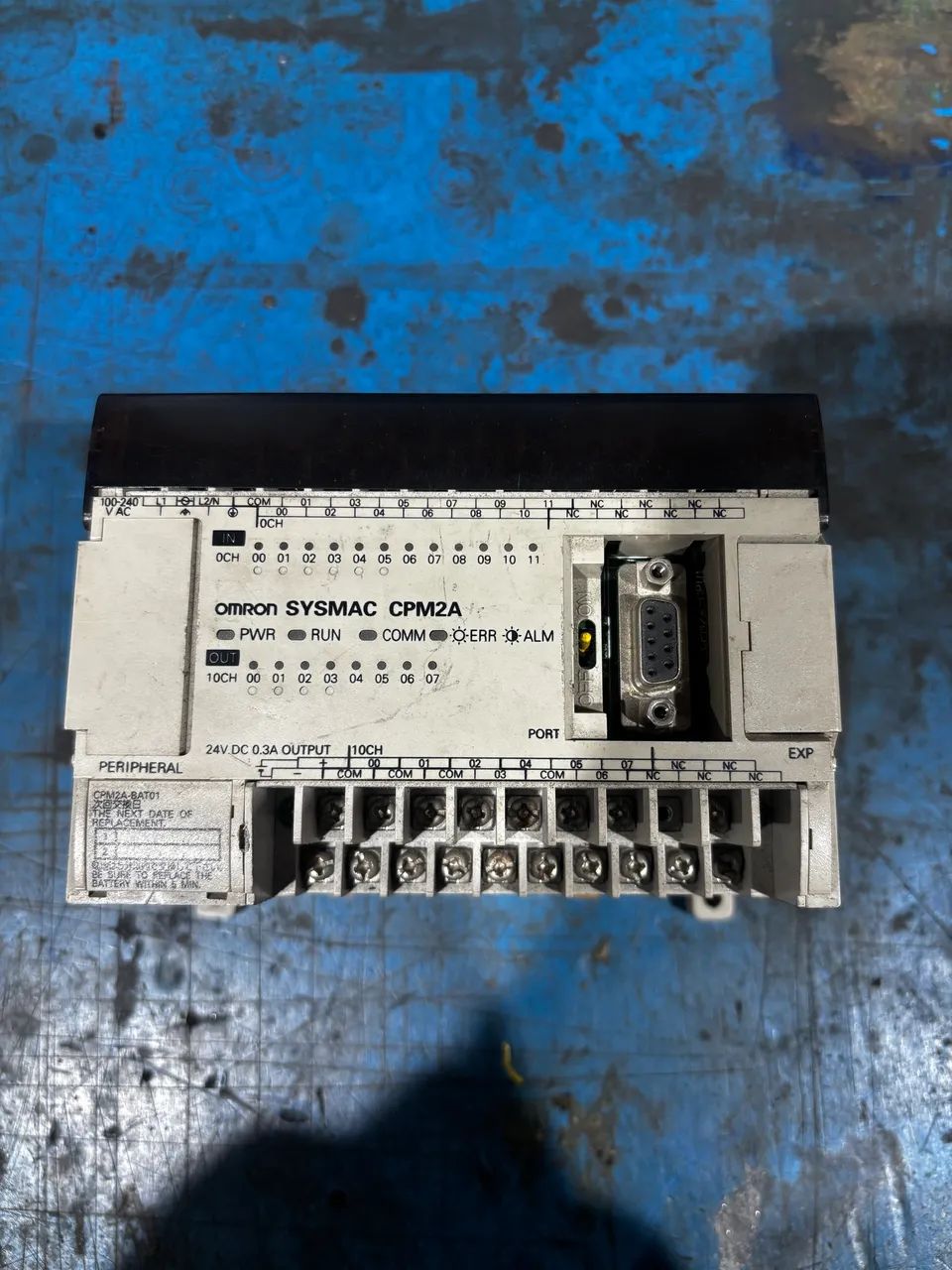CLP Omron Sysmac CPM2A - CPM2A-20CDR-A Usado