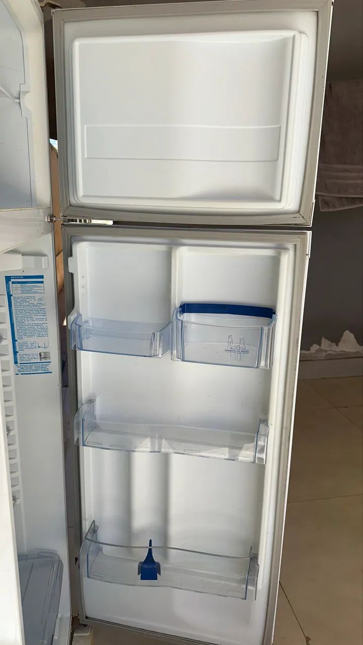 Geladeira Continental 341L (Leia a descrição) - Foto 3