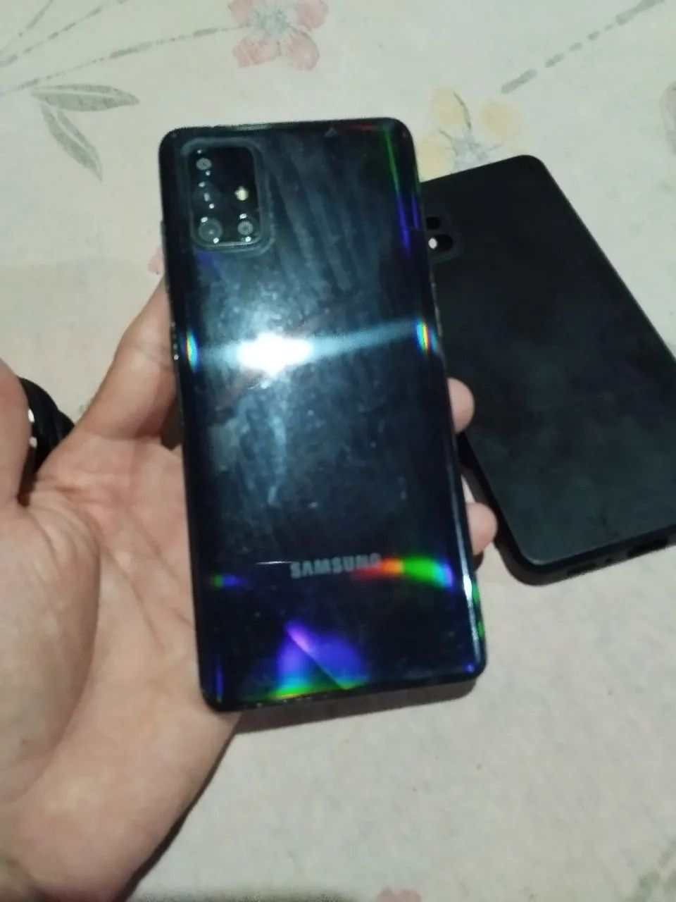 A71 128GB 4RAM tudo ok com capinha película e cabo  - Foto 3