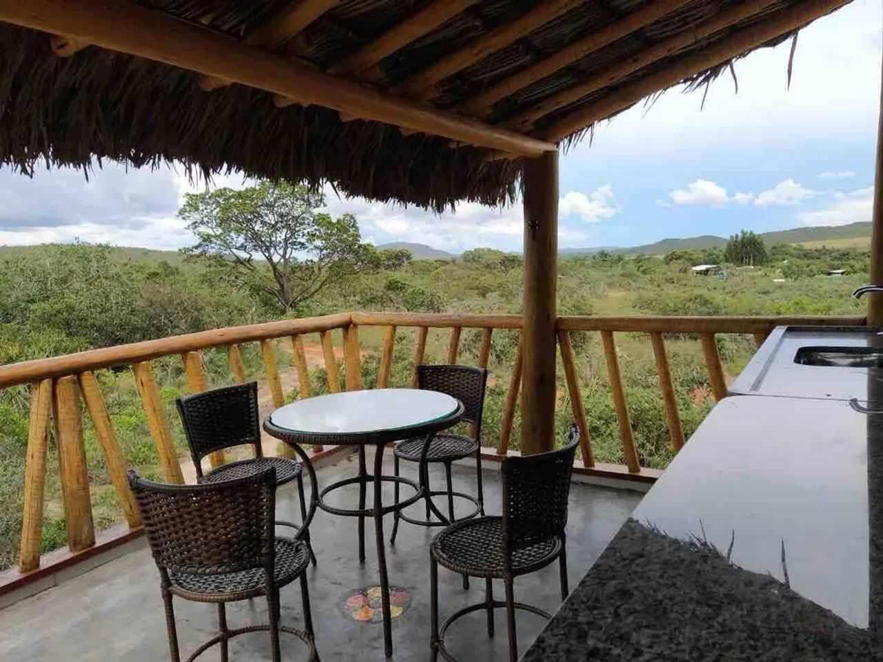 Alto Paraíso - Venda Sitio em Alto Paraiso/GO com casa e rio.
