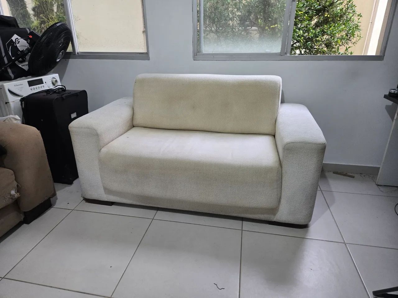 Sofá 2 lugares bom estado