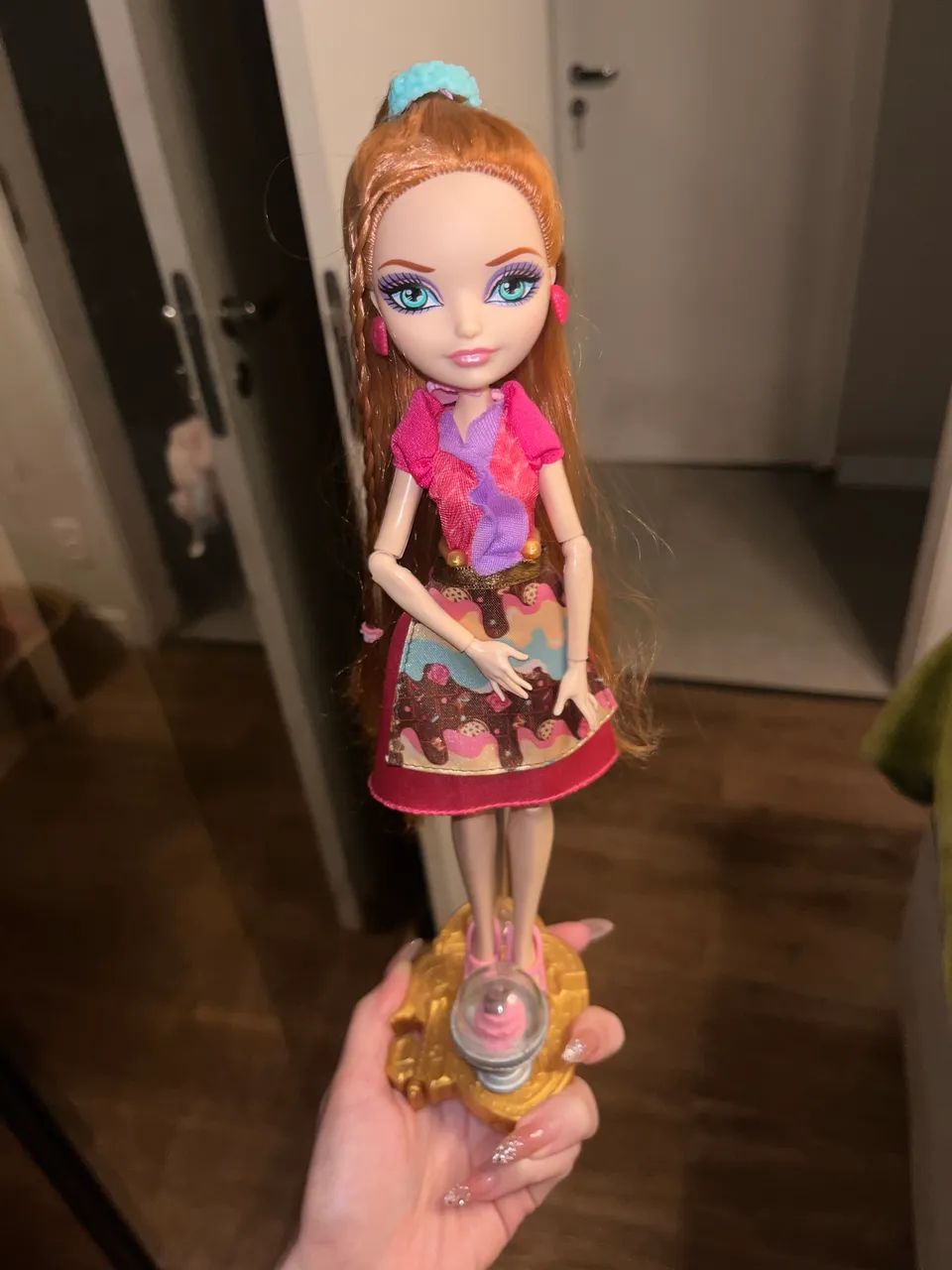 Boneca Ever After High Holly 