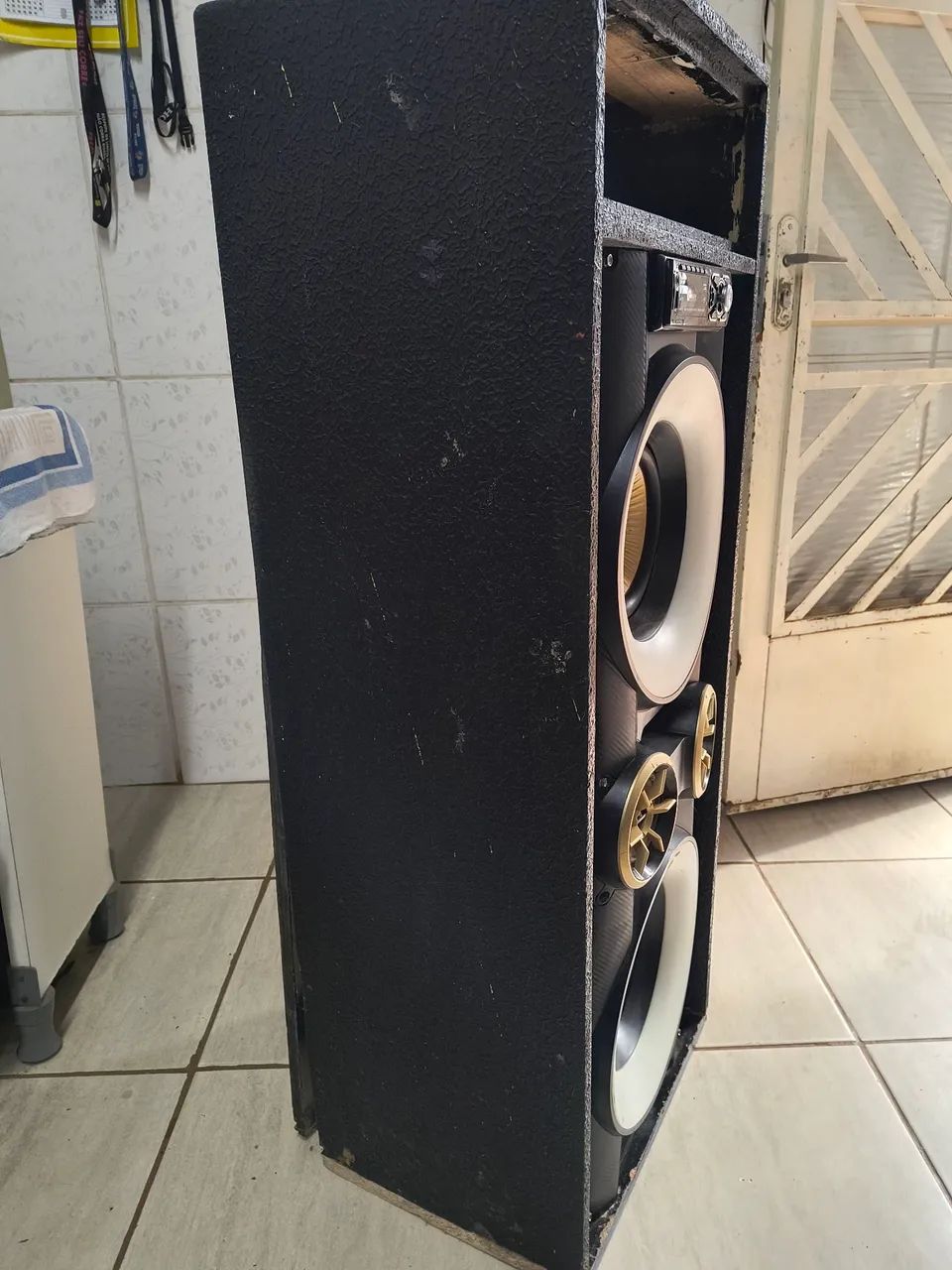 Caixa amplificada