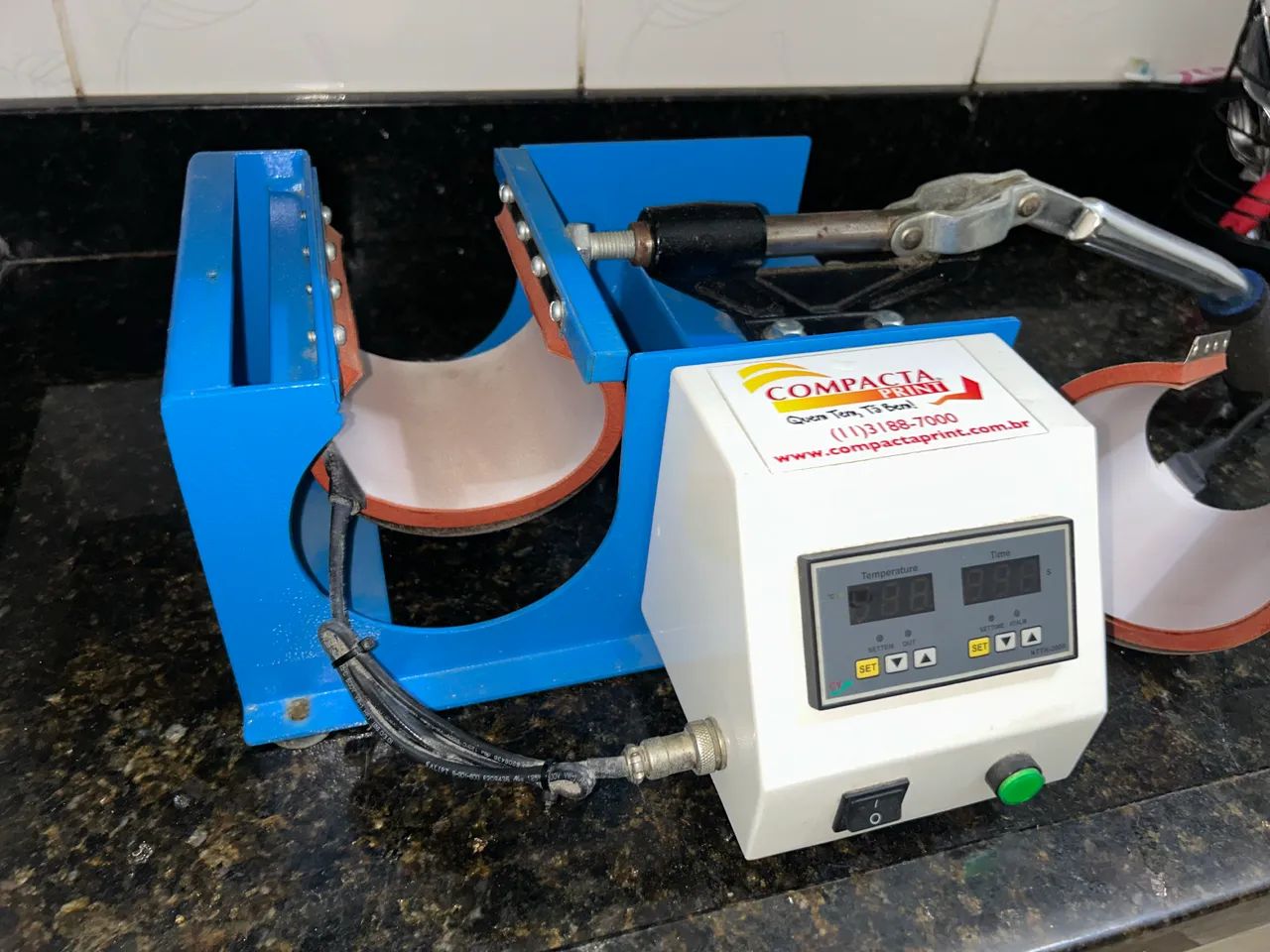Prensa Térmica Compacta Print para Canecas Cônicas + Molde Cônico | 220V  - Foto 3