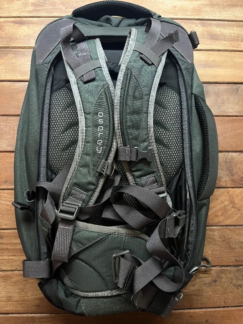 Mochila Osprey Fairpoint 40L  - Foto 4