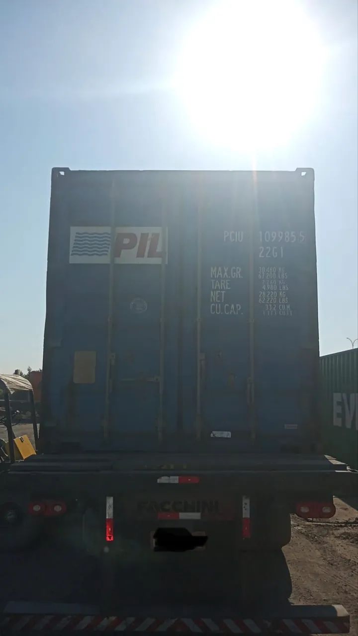 Container 