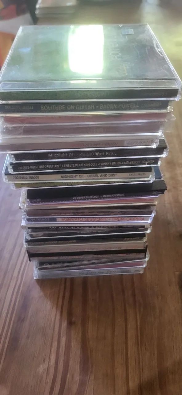 Vendo lote com 23 cds por 200 reais  - Foto 3