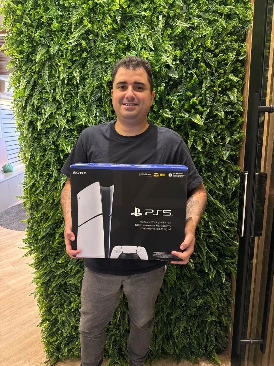 PS5 MIDIA DIGITAL LACRADO - Foto 2