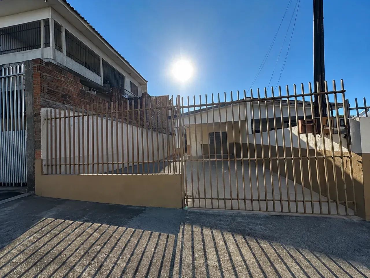 Imóvel para aluguel com 100 metros quadrados com 2 quartos