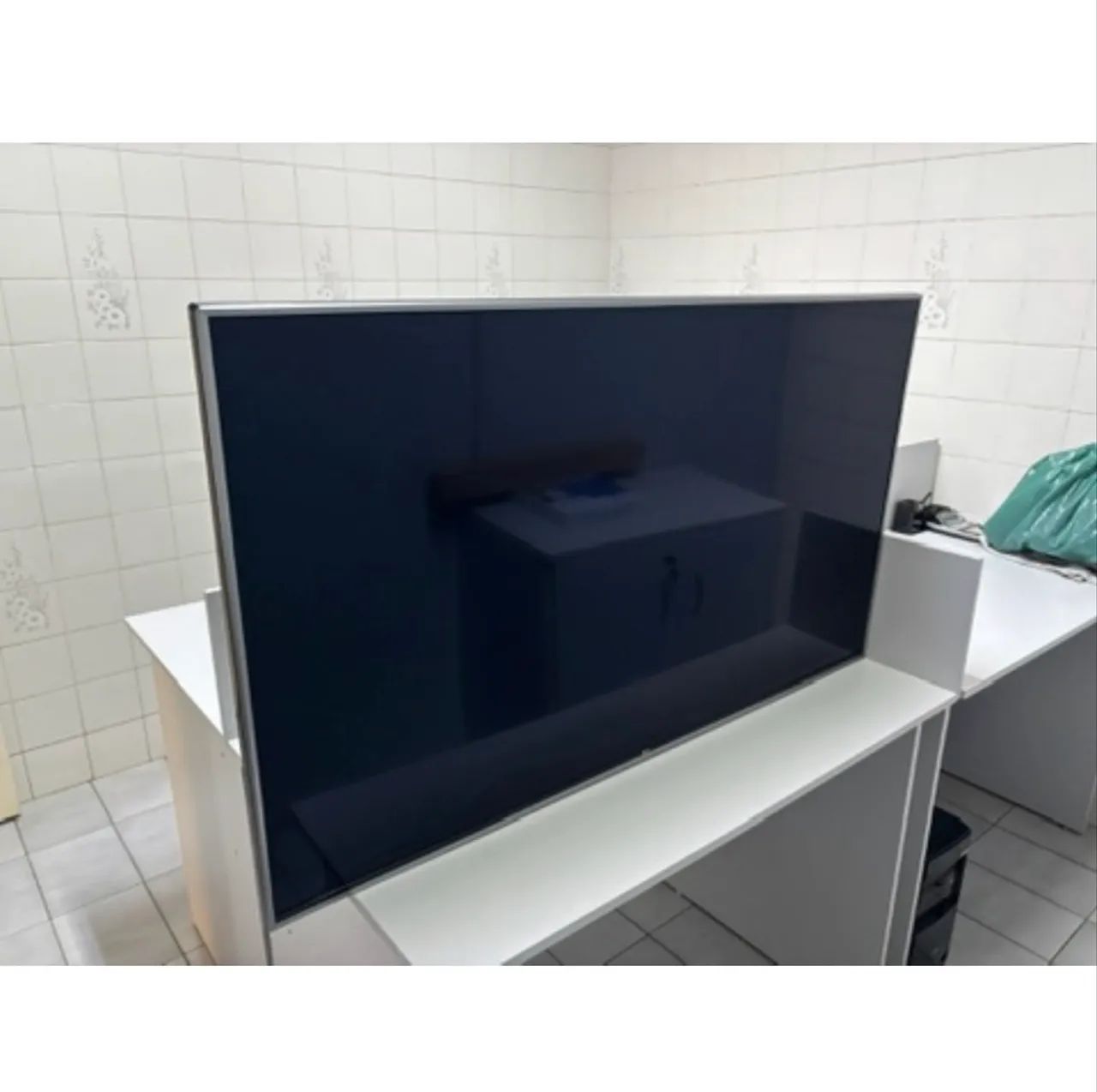 TV LG UJ7500 - PEÇAS 