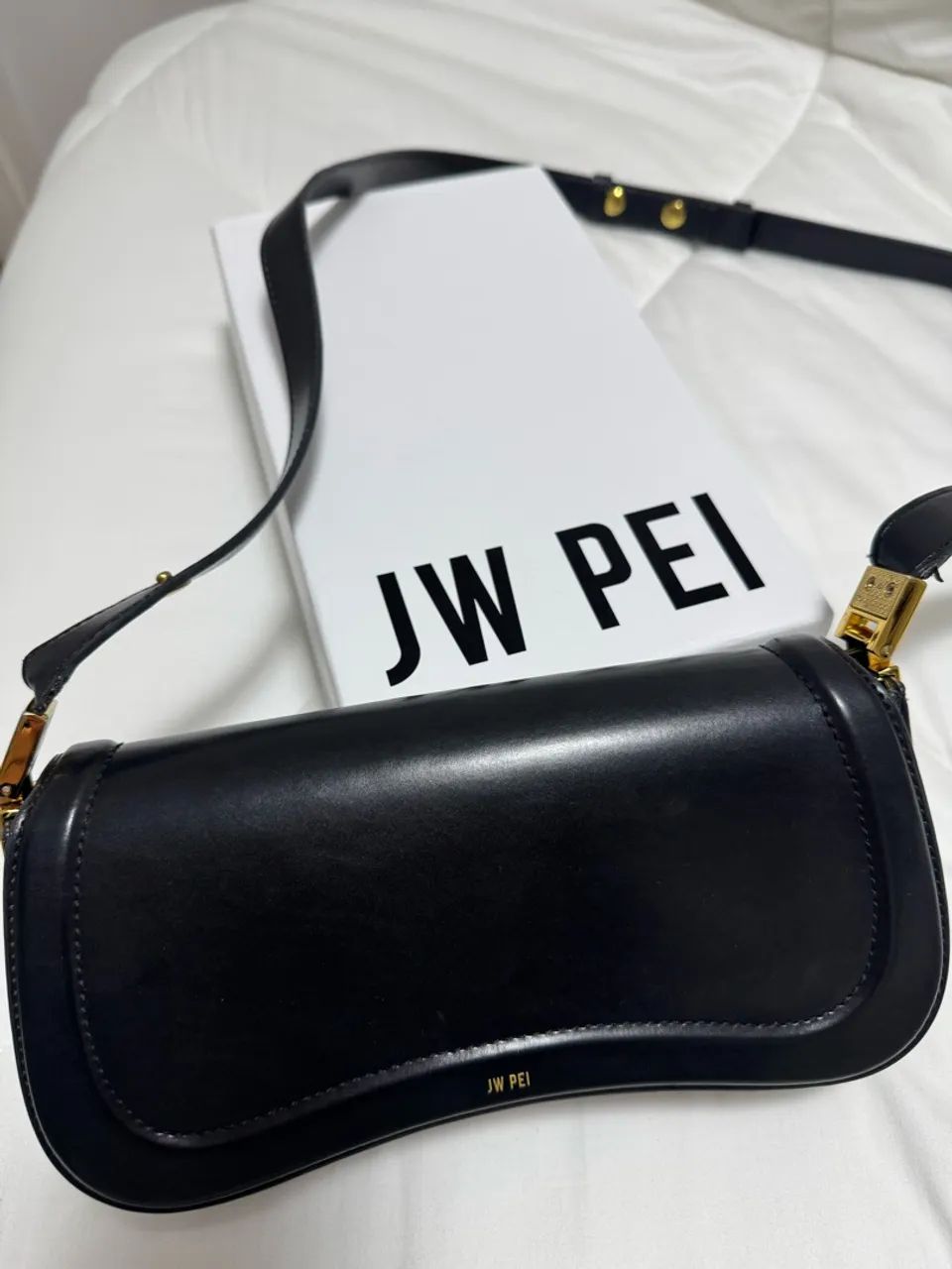 Bolsa JW PEI preta - Foto 2