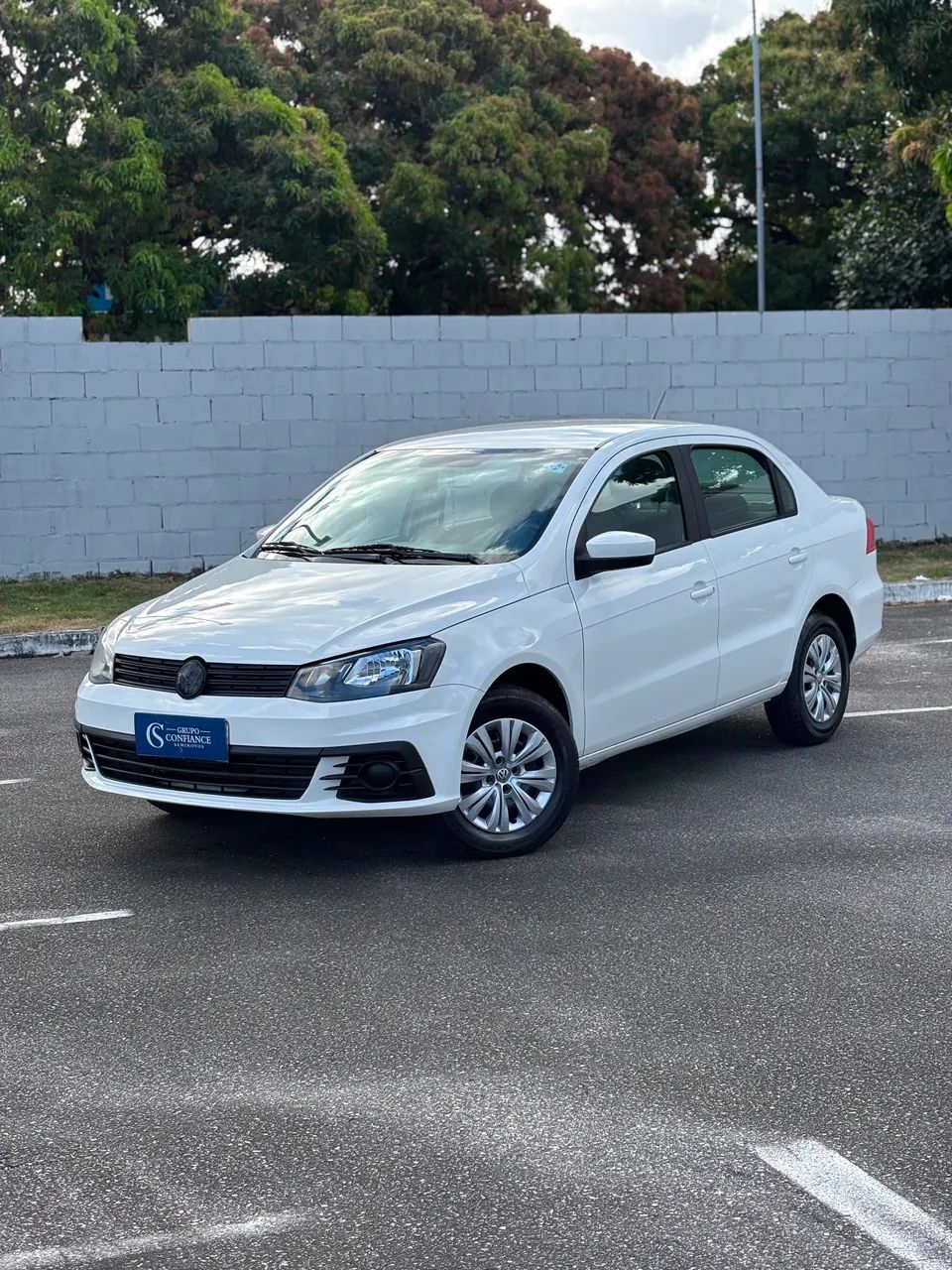 Volkswagen Voyage VOYAGE Trendline 1.6 T.Flex 8V 4p 2017