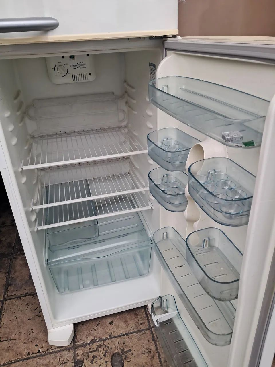 Geladeira Electrolux 400 lt  - Foto 2