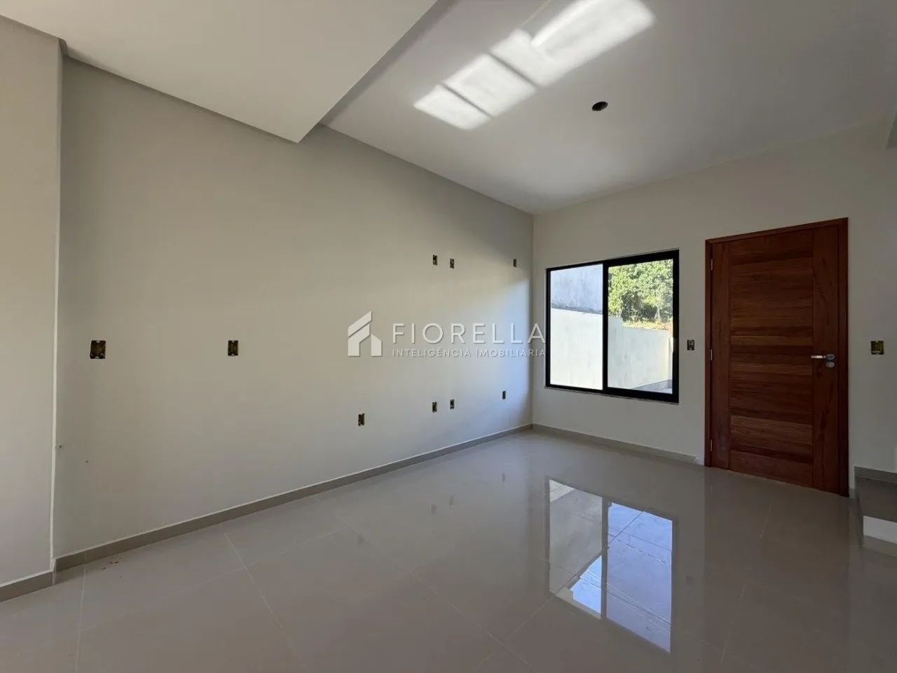 Sobrado com 02 suítes no Novo Horizonte, São José/SC - Foto 4