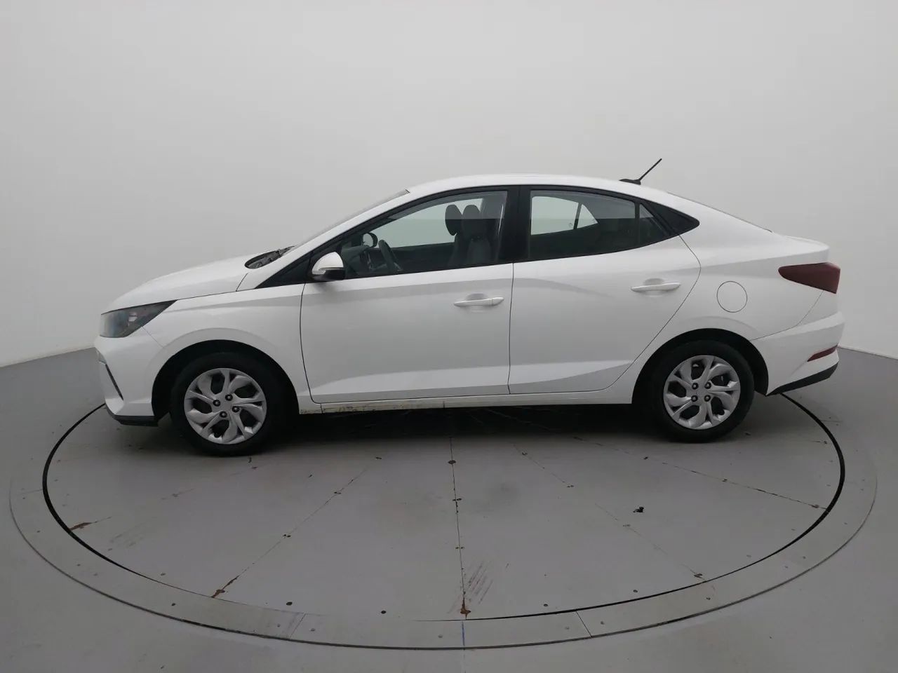 Hyundai HB20S Comfort Plus 1.0 TB Flex 12V Mec., foto 2 de 18