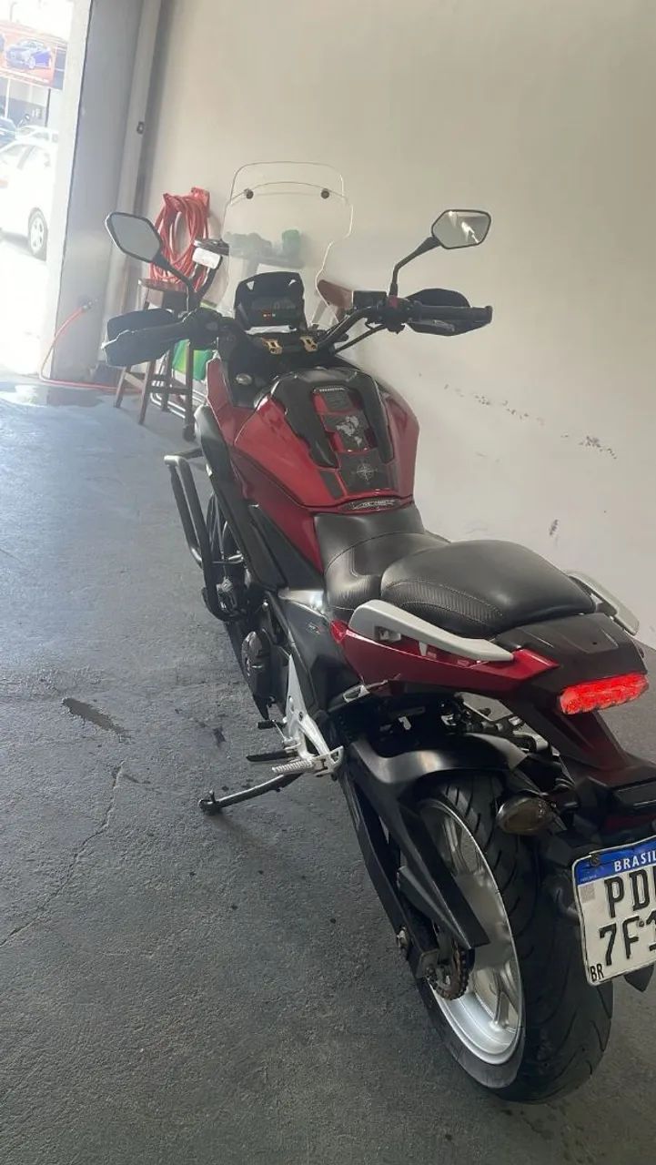 Honda NC 750 2018 ABS Super No - Foto 2