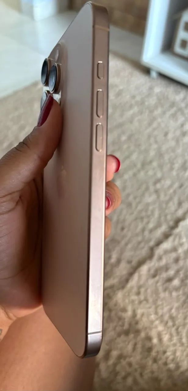 iPhone 16 Pro Max 256 - Foto 3