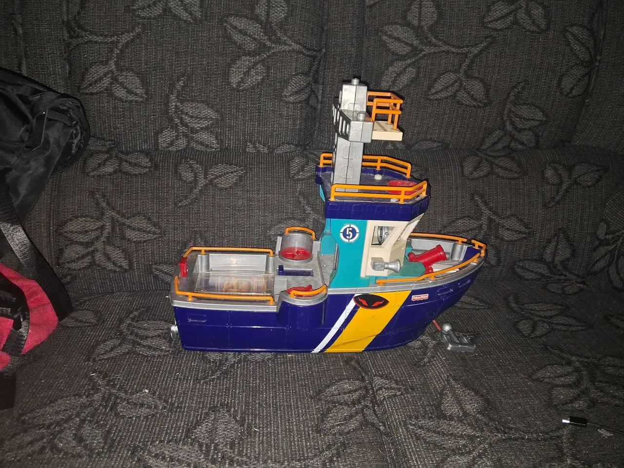 Barco de brinquedo 