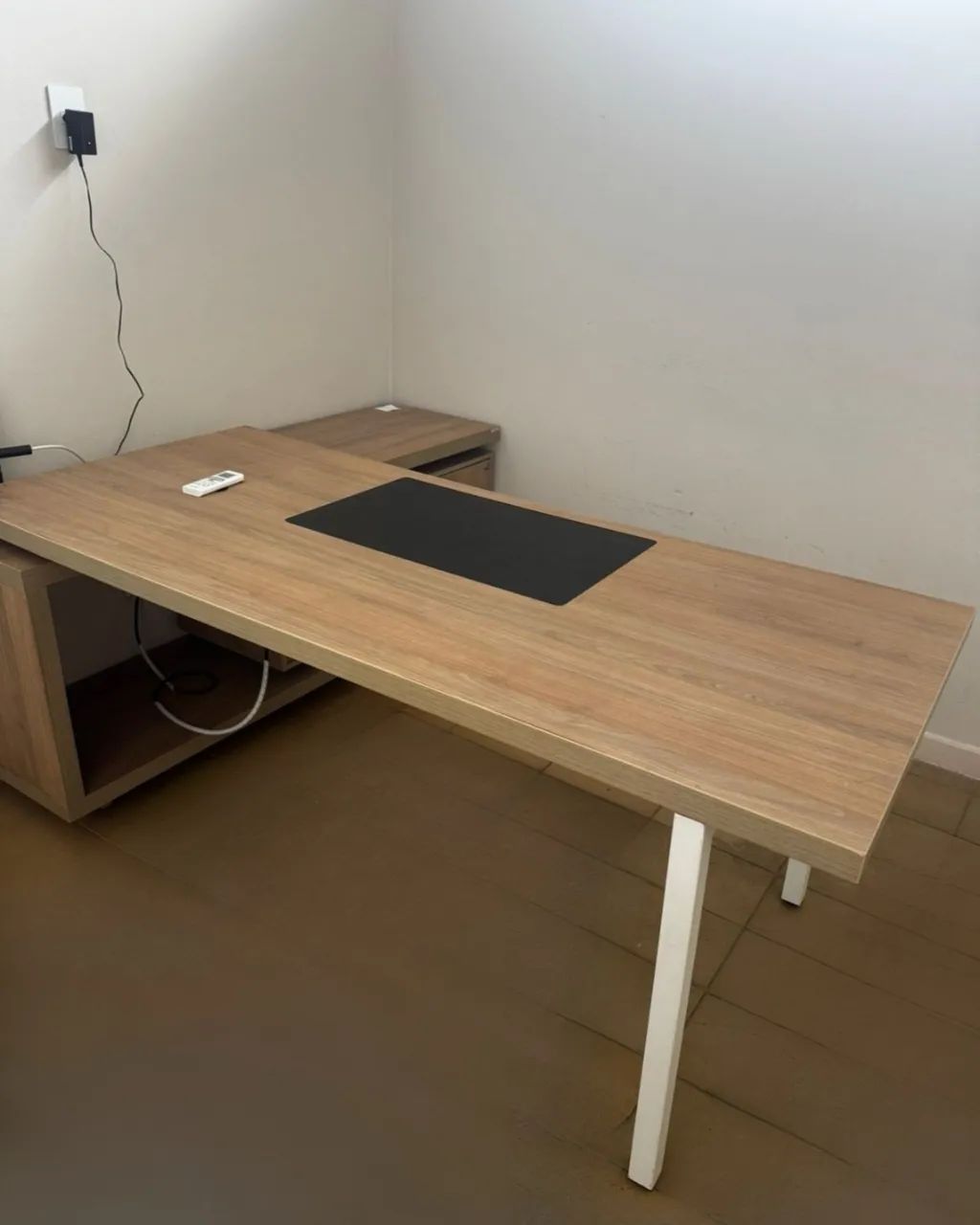 Fina mesa de escritório  - Foto 4