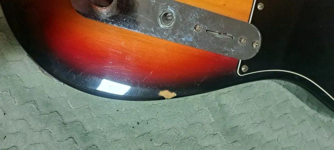 Guitarra Squier Affinity Sunburst  - Foto 3