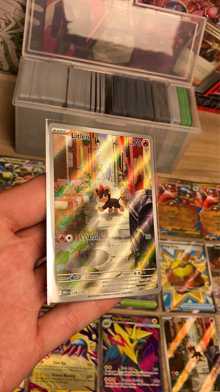Mega Conjunto Pokémon TCG Mega Evolution + Case / EUA Original Virgem / Envio Rápido - Foto 5
