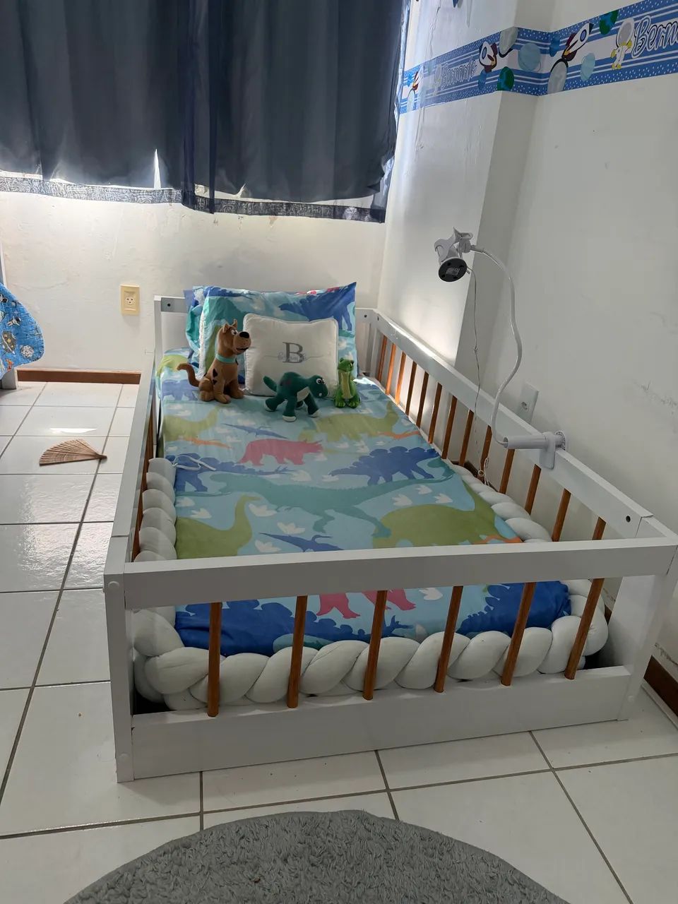 Cama montessoriana 