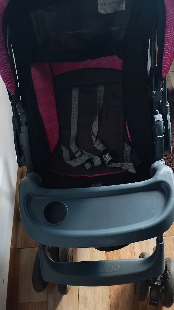 Carrinho de bebê semi novo - Foto 5