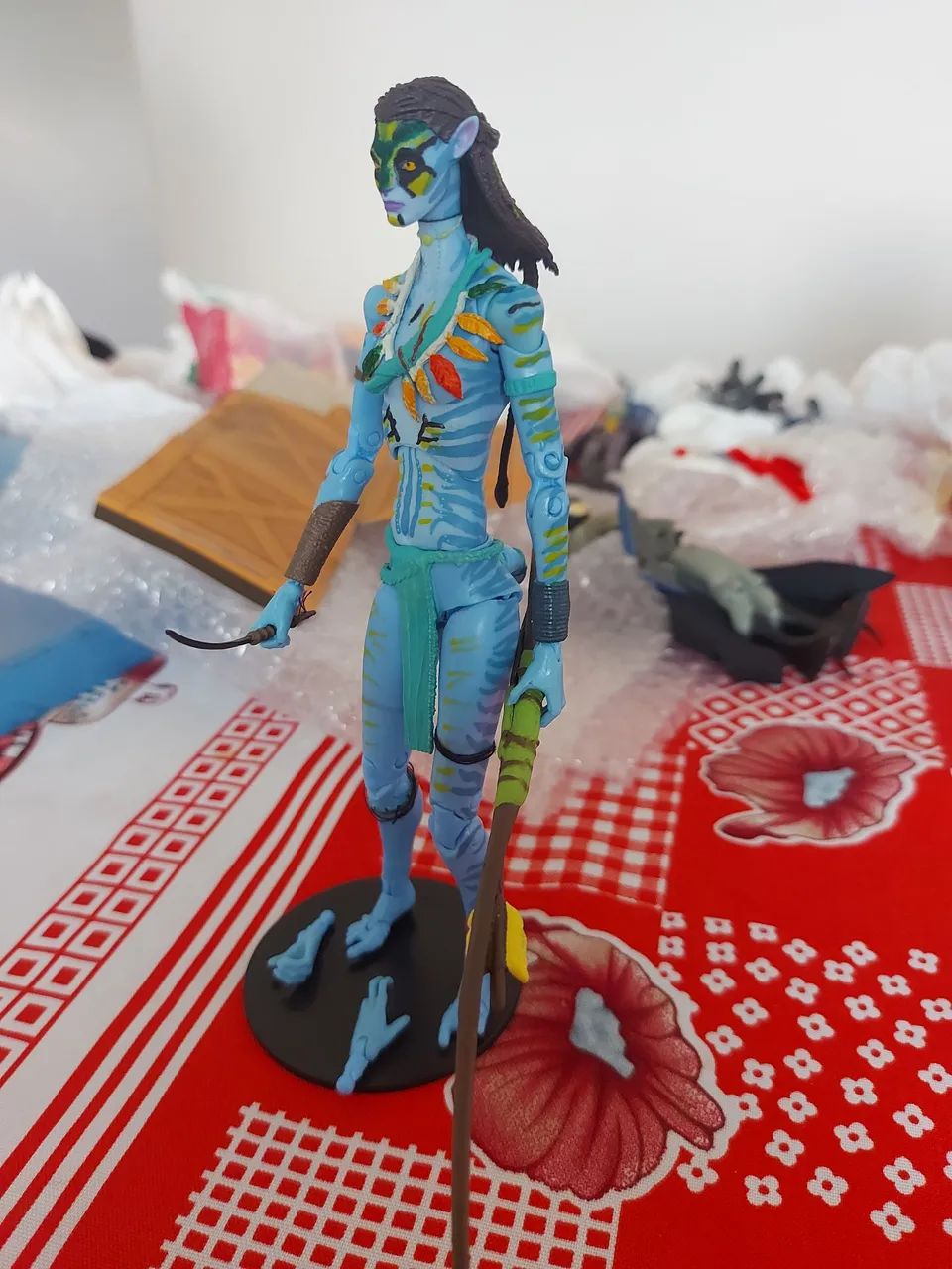 Action Figure Neytiri Avatar McFarlane Toys 18cm (Original) + Base - Foto 2