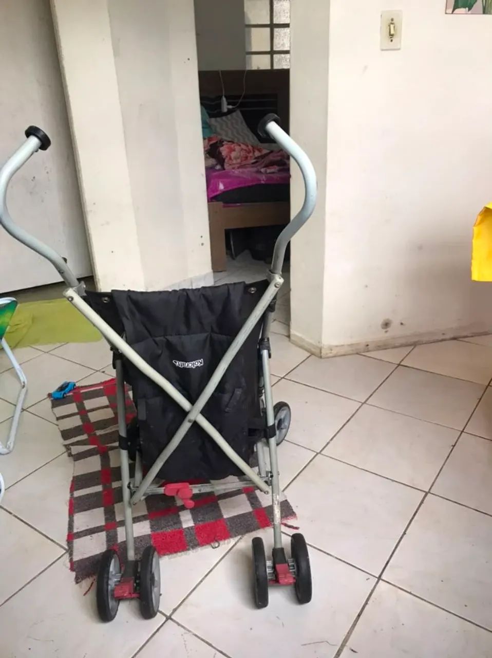 Vendo 2 carrinhos bebê  - Foto 4