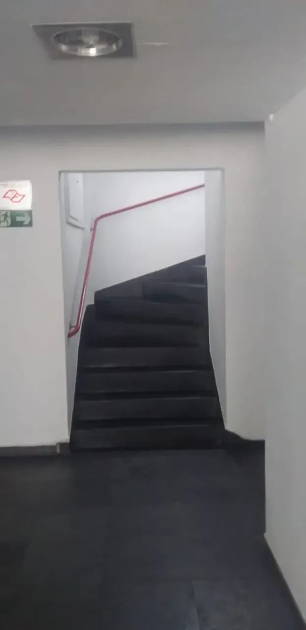 Sala/Conjunto para aluguel possui 80 metros quadrados com 1 quarto em Santo Amaro - São Pa