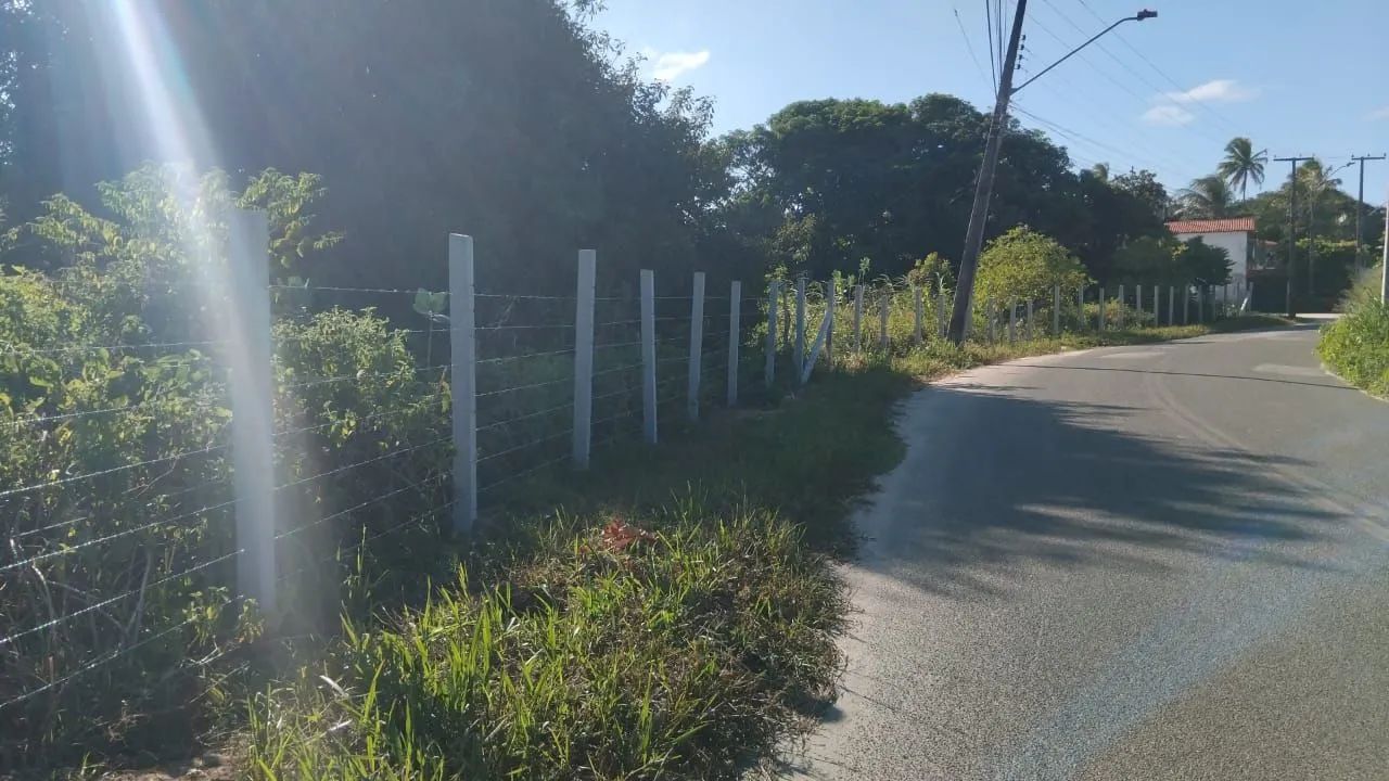 Cerca de arame farpado  - Foto 2