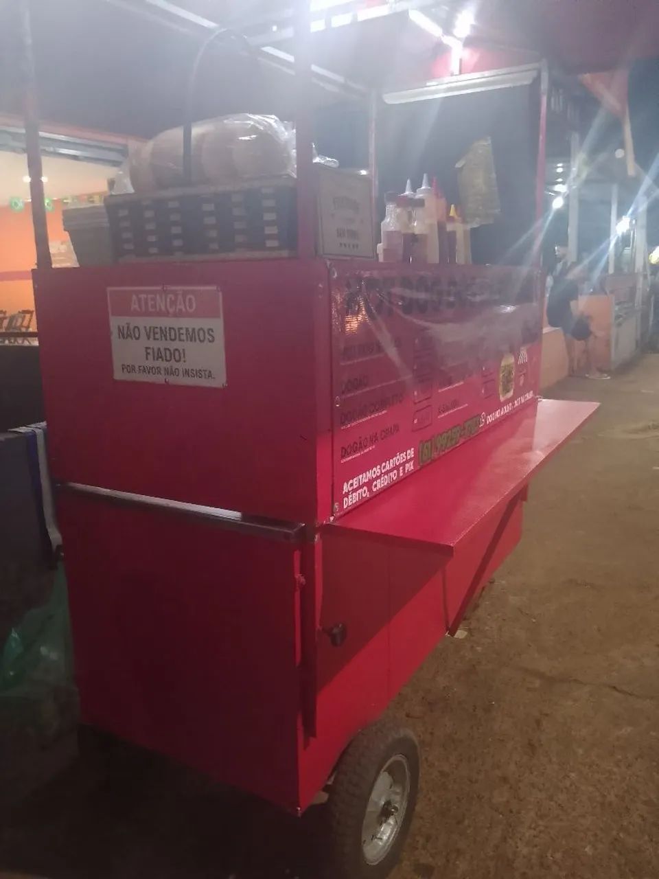 Vendo carrinho de Hot dog e Hambúrguer em ótimo estado perfeito! - Foto 3