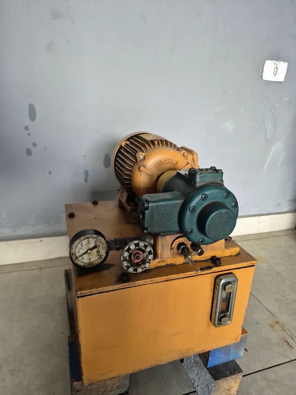 CONJUNTO HIDRÁULICO 