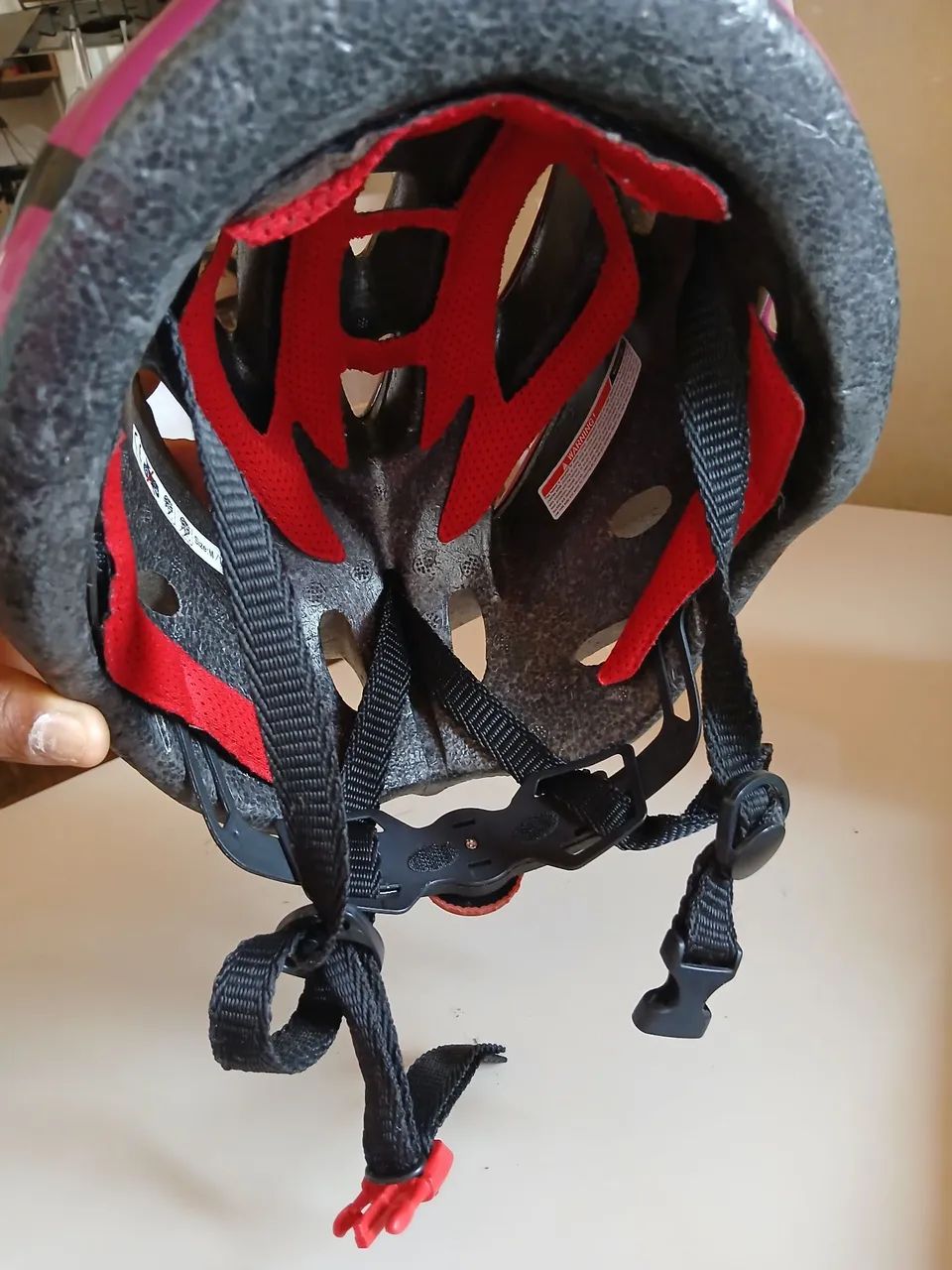 Vendo Capacete de Ciclismo e Patinação - Foto 5
