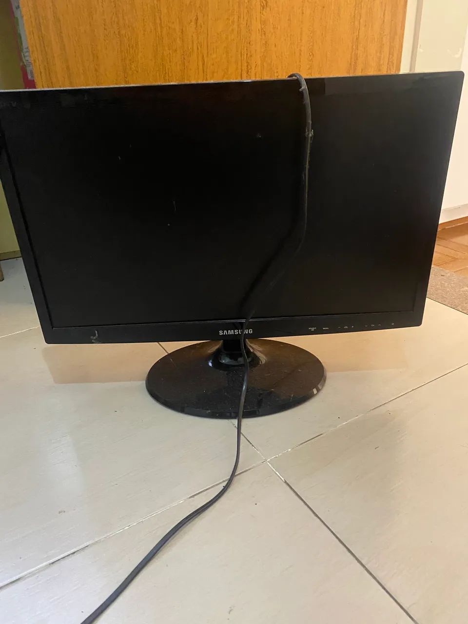 Monitor led para troca de peças 