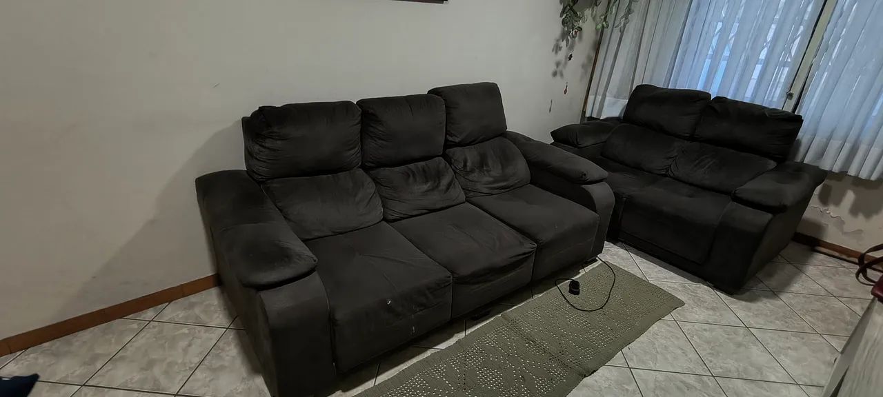 Sofá 3 e 2 lugares