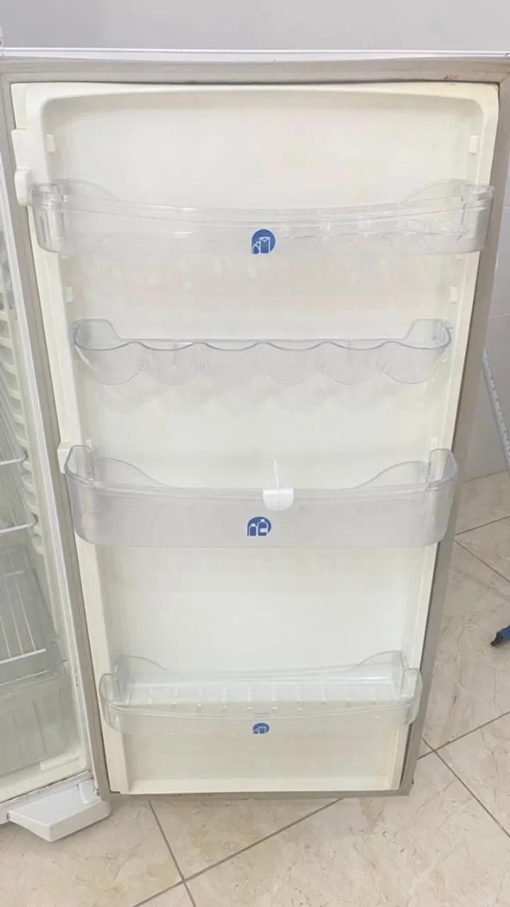 Geladeira DAKO   - Foto 5