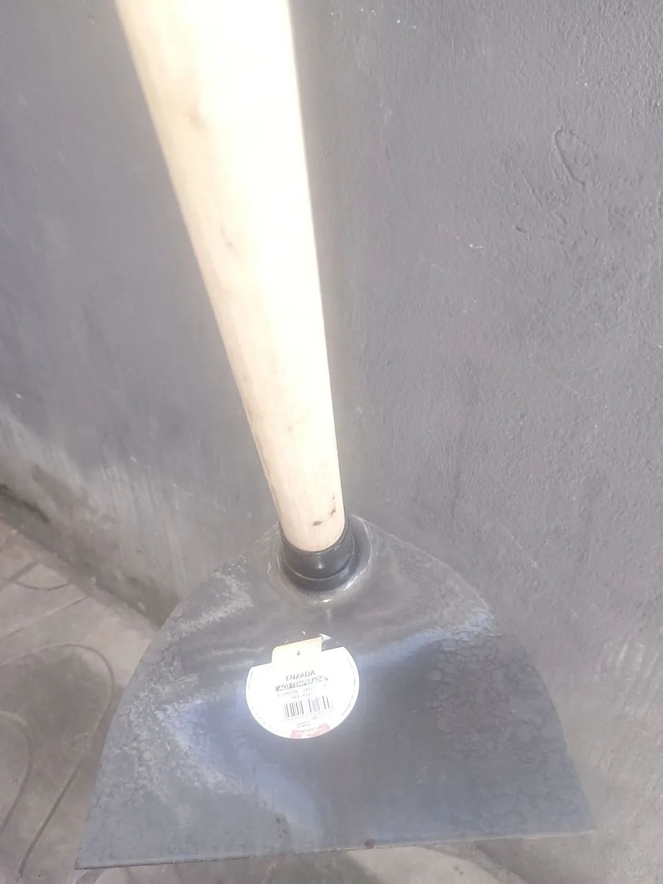 Enxada nova pra retirada no local  - Foto 4